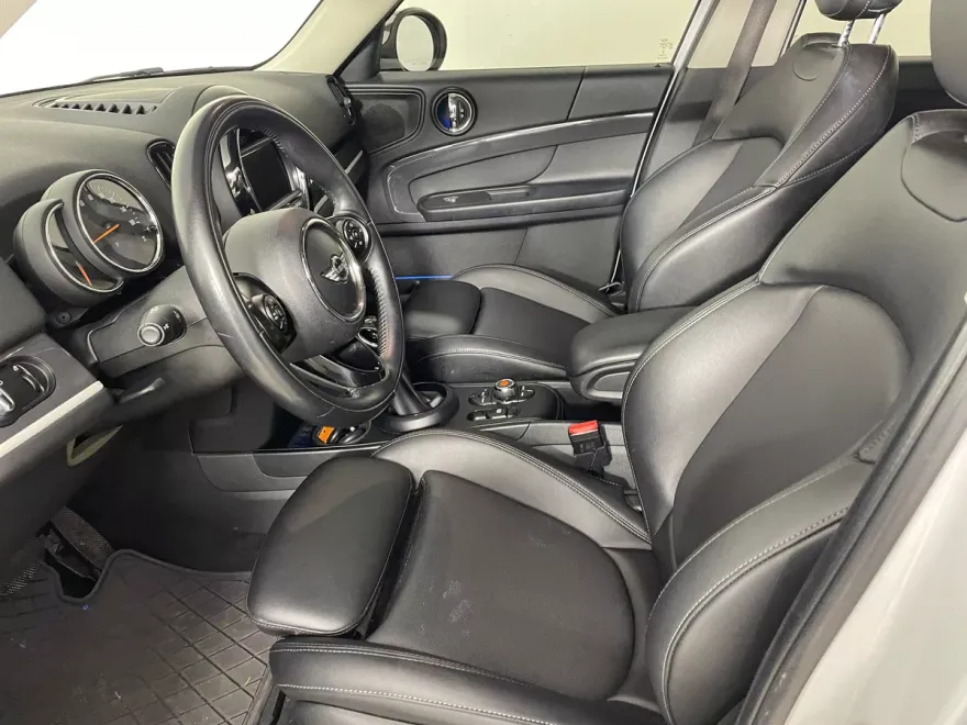 2018 Mini Countryman S ALL4 photo 1