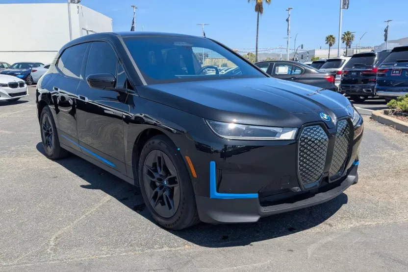 2023 Bmw iX xDrive50i photo 1