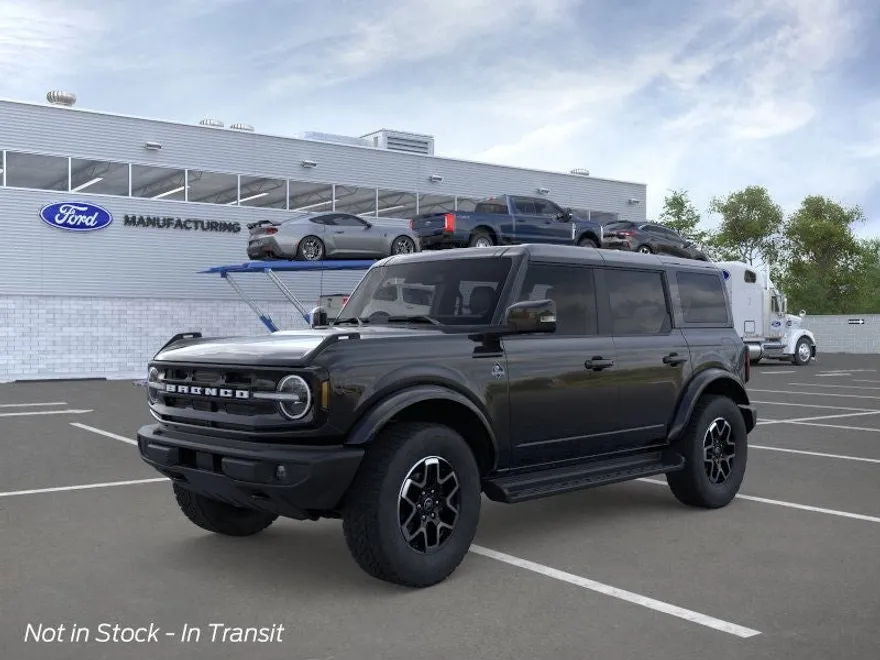 2025 Ford Bronco Outer Banks photo 1