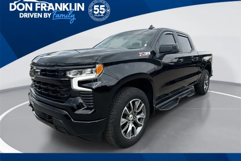 2024 Chevrolet Silverado 1500 RST photo 1