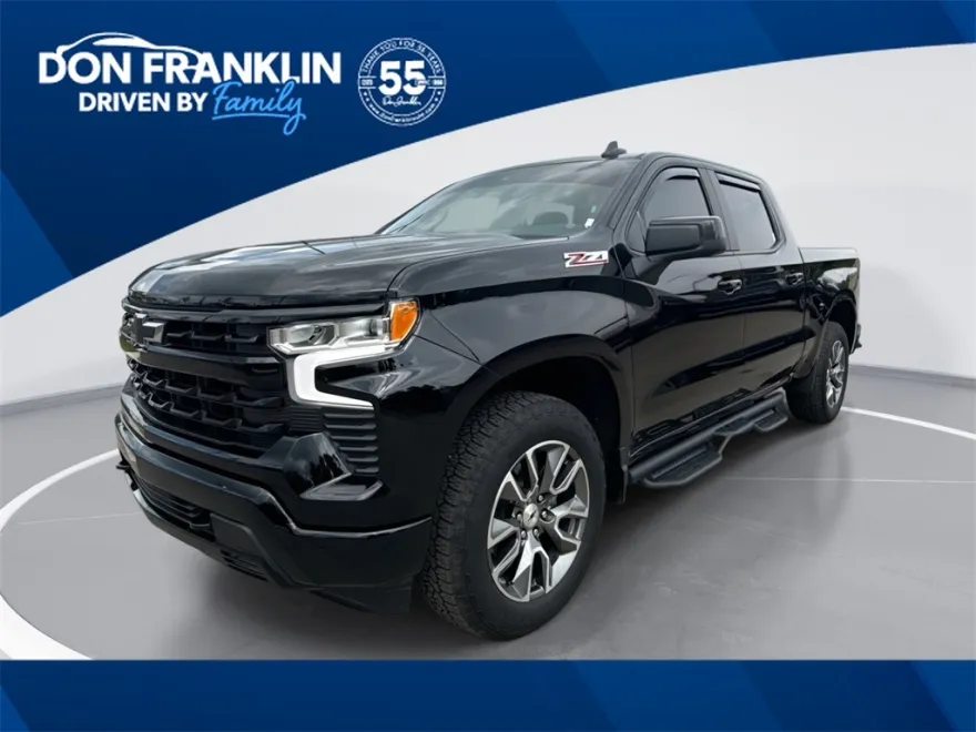 2024 Chevrolet Silverado 1500 RST photo 1