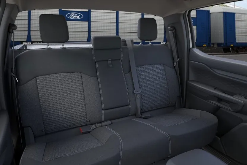 2025 Ford Ranger XL photo 2
