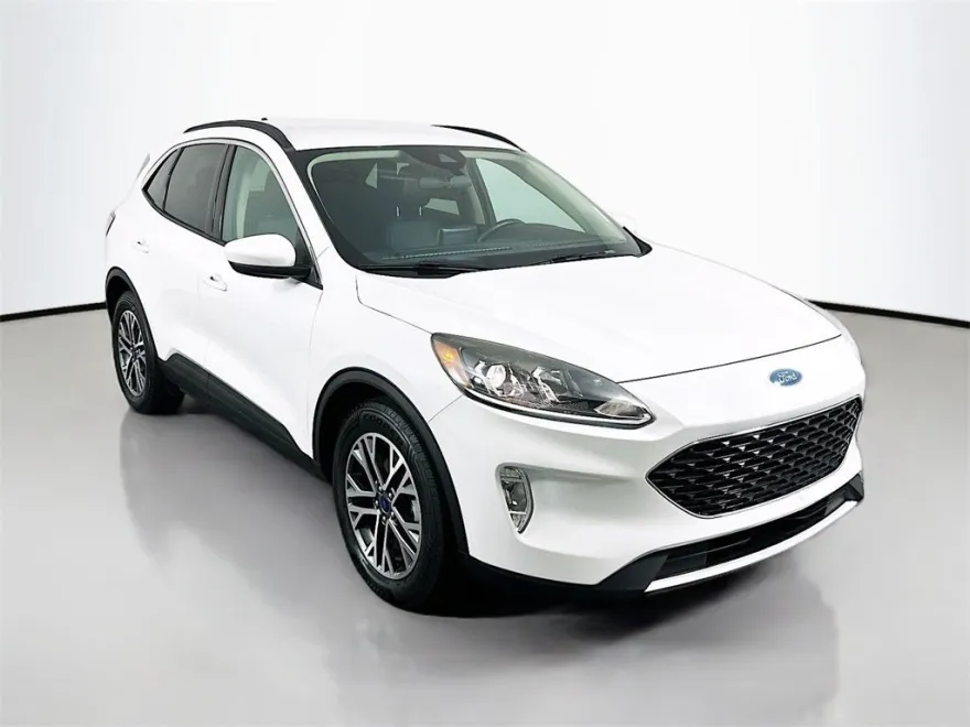 2020 Ford Escape SEL photo 1