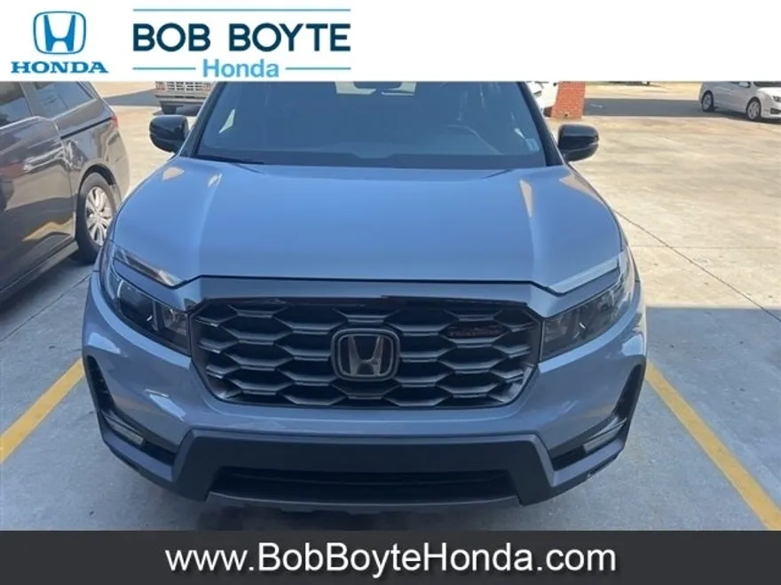 2024 Honda Passport TrailSport photo 1