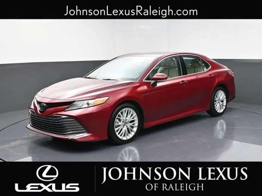 2018 Toyota Camry L photo 1
