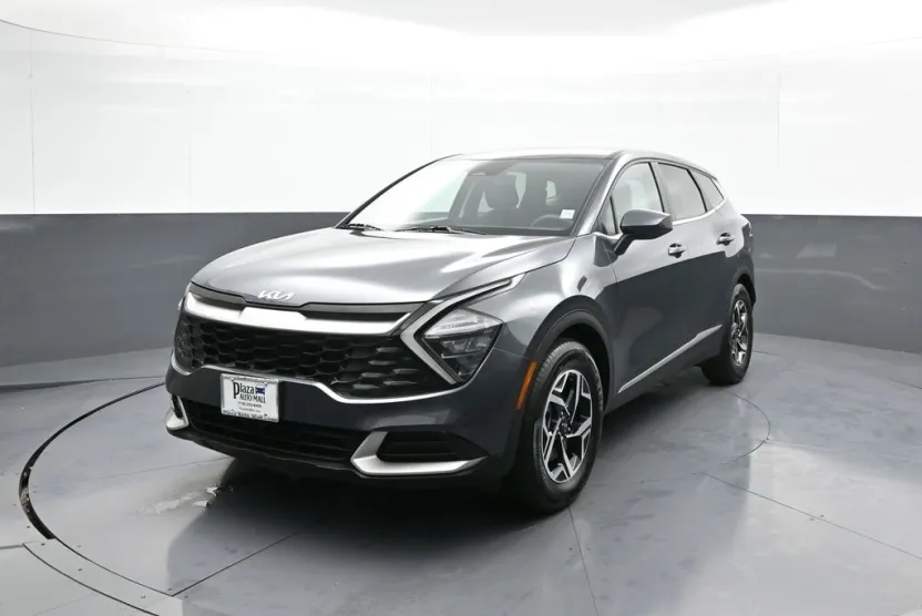 2023 Kia Sportage LX photo 1