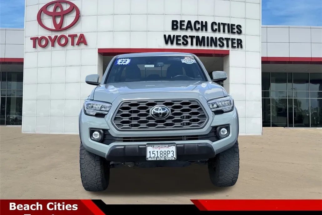 2022 Toyota Tacoma TRD Off-Road 4x4 Double Cab photo 1