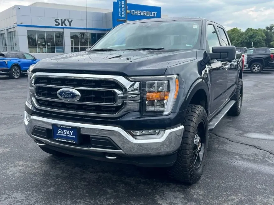 2021 Ford F-150 XL photo 1