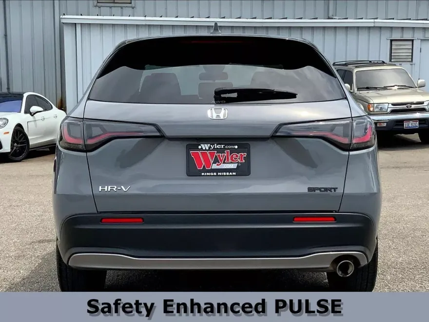 2025 Honda HR-V Sport photo 1