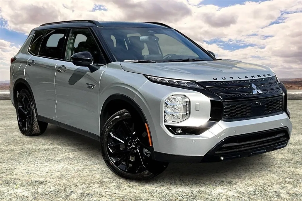 2025 Mitsubishi Outlander PHEV SEL photo 1