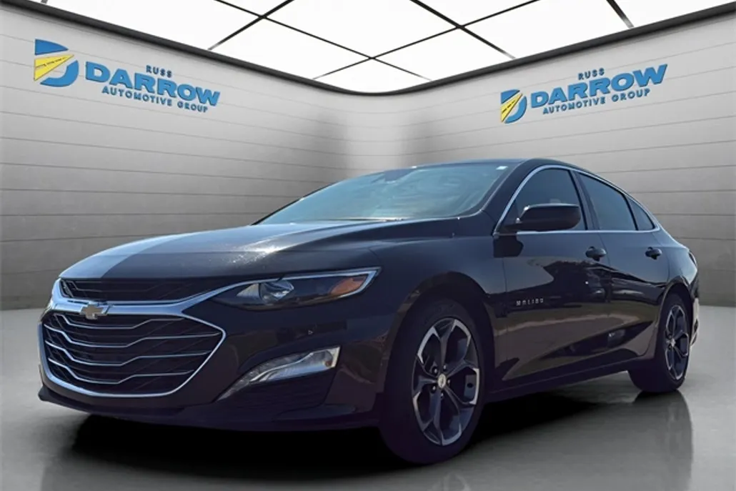 2023 Chevrolet Malibu 1LT photo 1