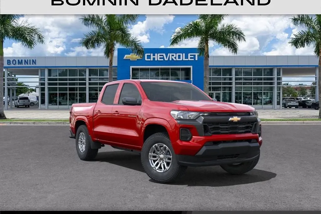 2025 Chevrolet Colorado LT photo 1