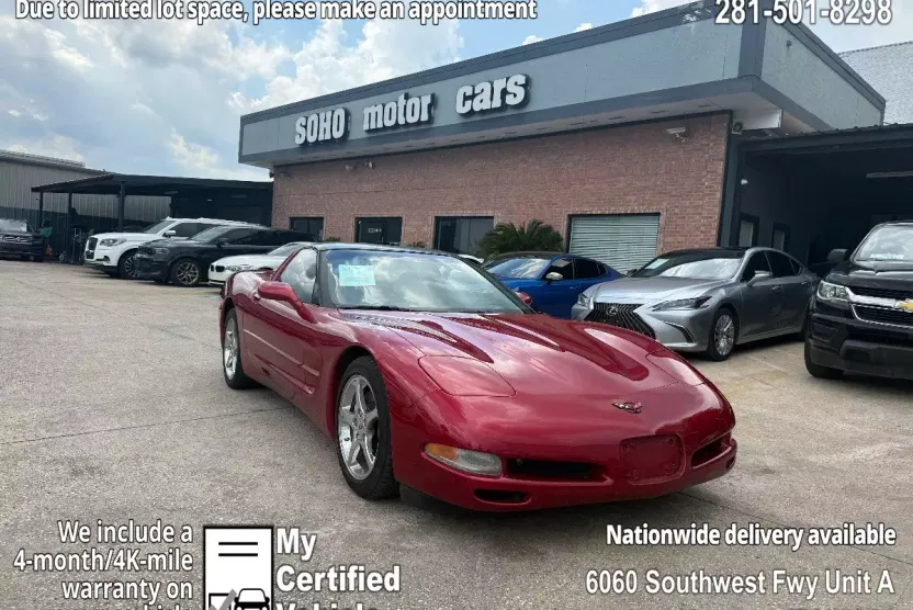 2002 Chevrolet Corvette photo 1