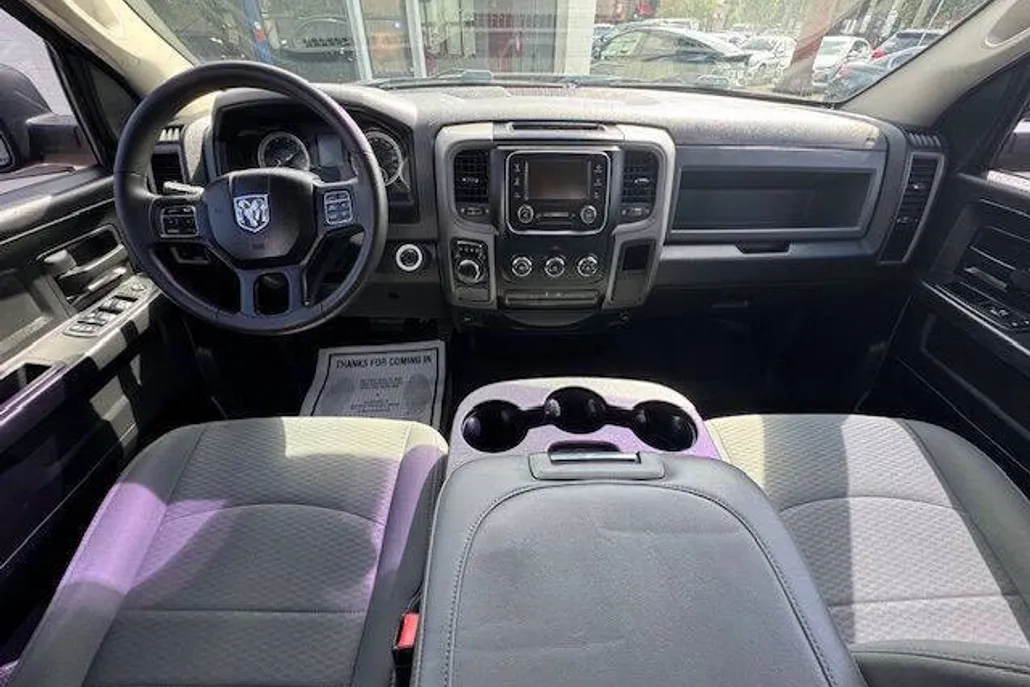 2018 Ram 1500 ST photo 1
