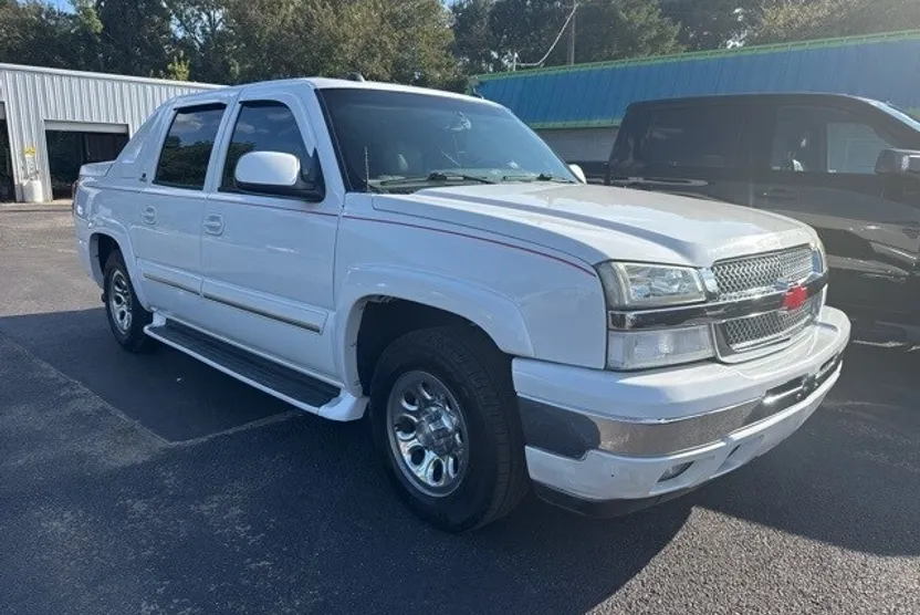 2005 Chevrolet Avalanche Z66 photo 1