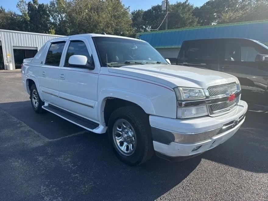 2005 Chevrolet Avalanche Z66 photo 1