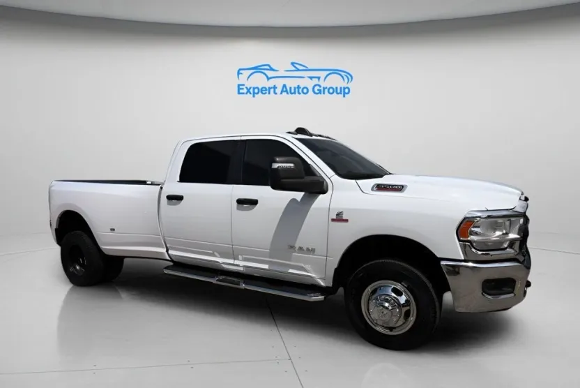 2024 Ram 3500 Big Horn photo 1