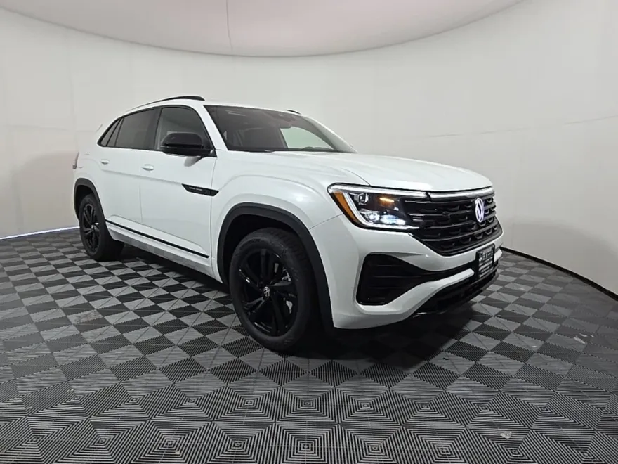 2025 Volkswagen Atlas Cross Sport SEL R-Line photo 1