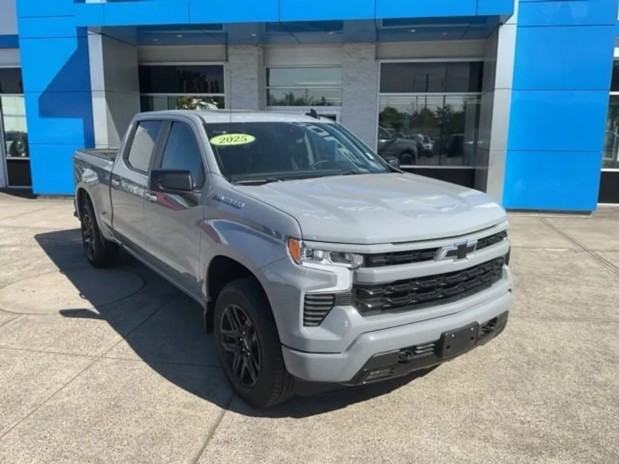 2025 Chevrolet Silverado 1500 RST photo 1