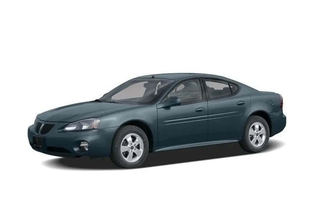 2005 Pontiac Grand Prix GT photo 1