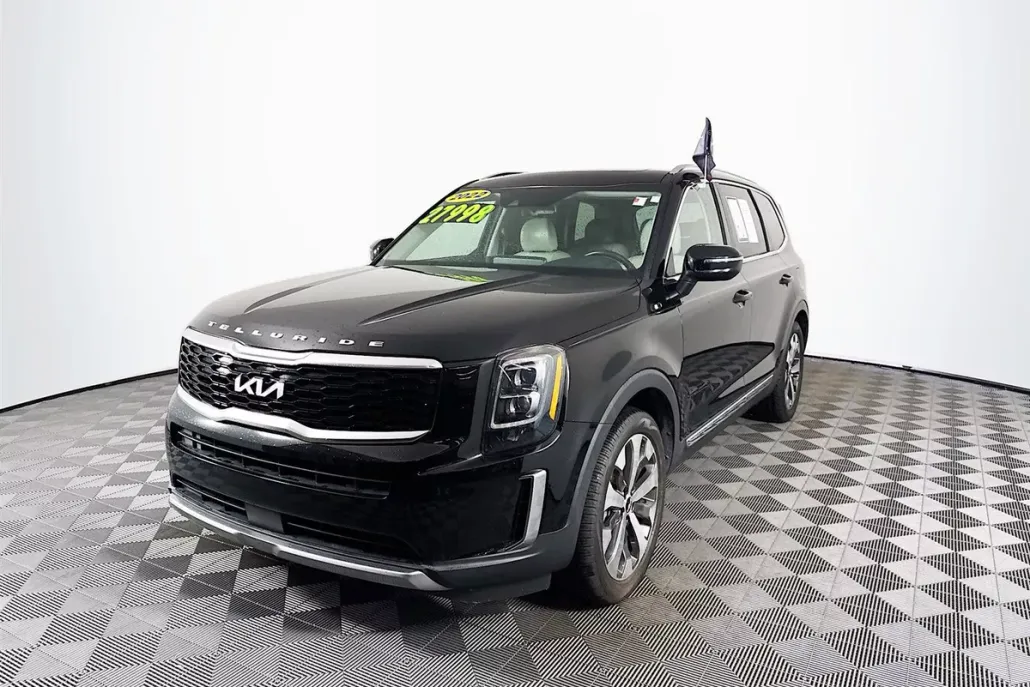 2022 Kia Telluride EX photo 1