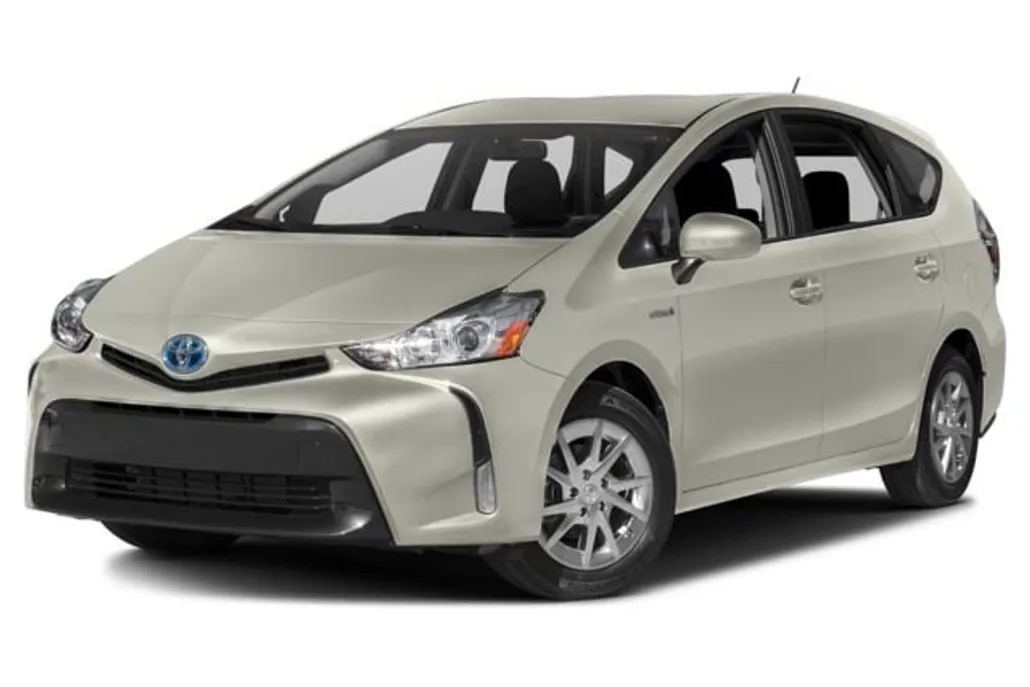 2017 Toyota Prius V Three photo 1