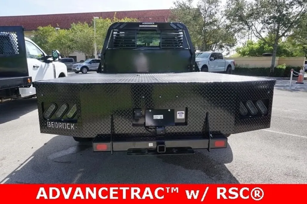 2025 Ford F-450 XL photo 1