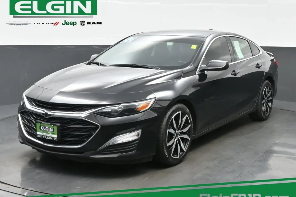 2022 Chevrolet Malibu RS photo 1