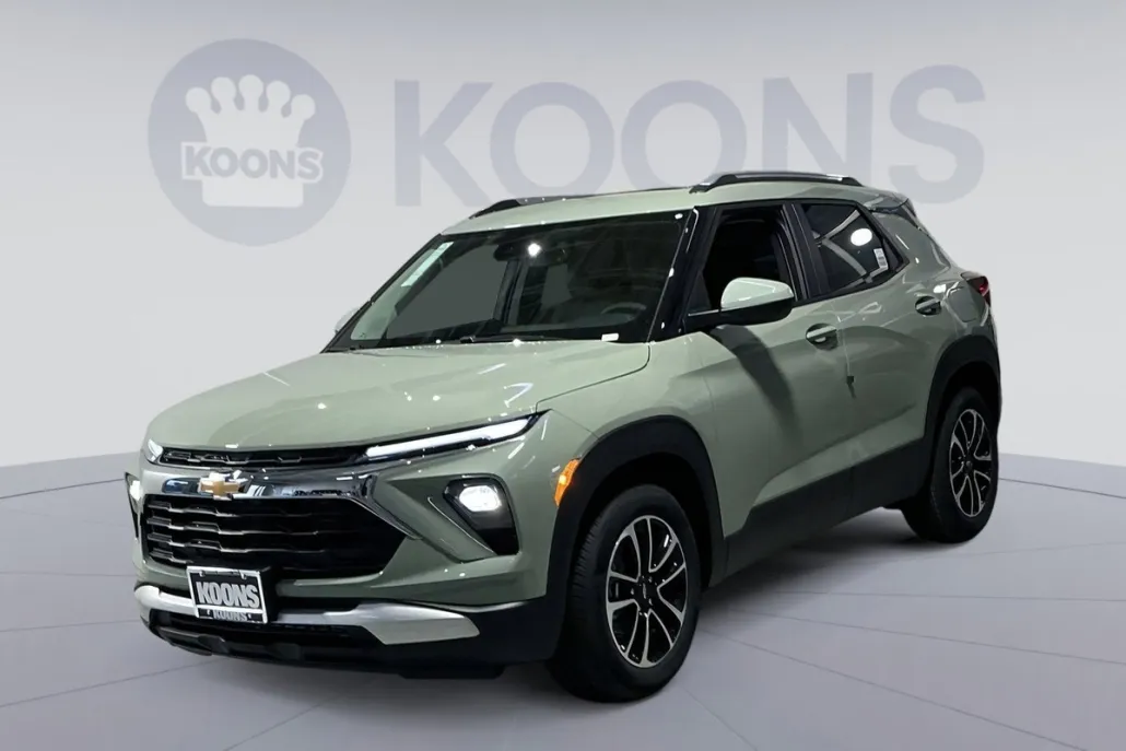 2026 Chevrolet Trailblazer LT photo 1