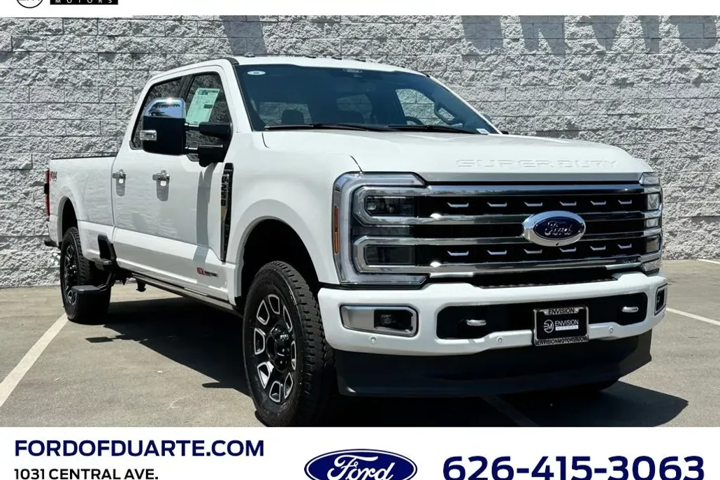 2024 Ford F-250 Platinum photo 1