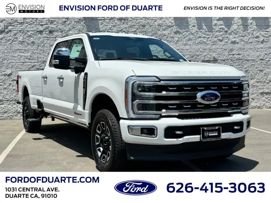 2024 Ford F-250 Platinum photo 1