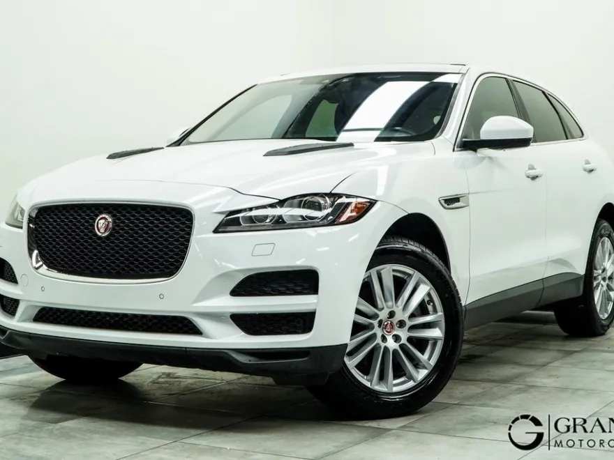 2019 Jaguar F-PACE Prestige photo 1