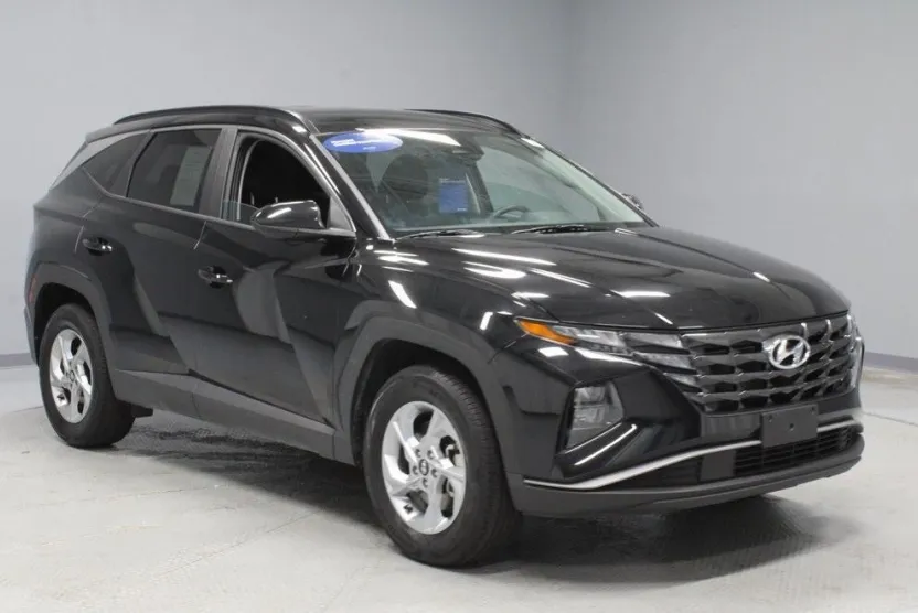 2024 Hyundai Tucson SEL photo 1