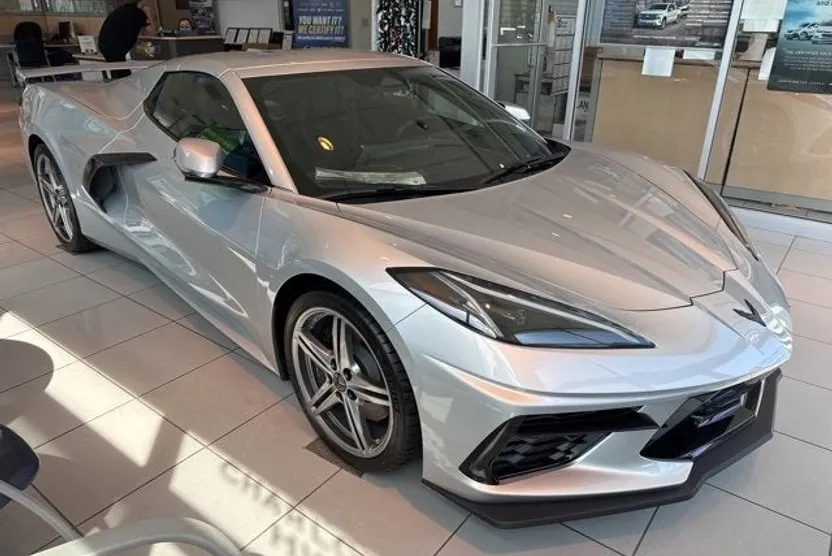 2026 Chevrolet Corvette Stingray 3LT photo 1
