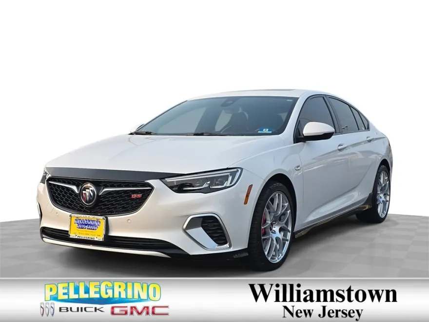 2018 Buick Regal Sportback GS photo 1