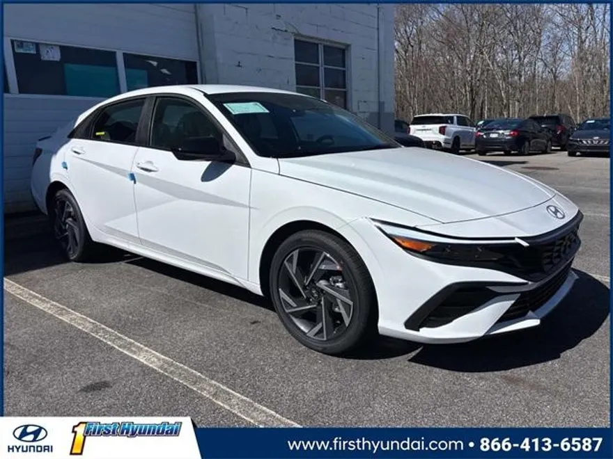 2025 Hyundai Elantra Hybrid SEL Sport photo 1
