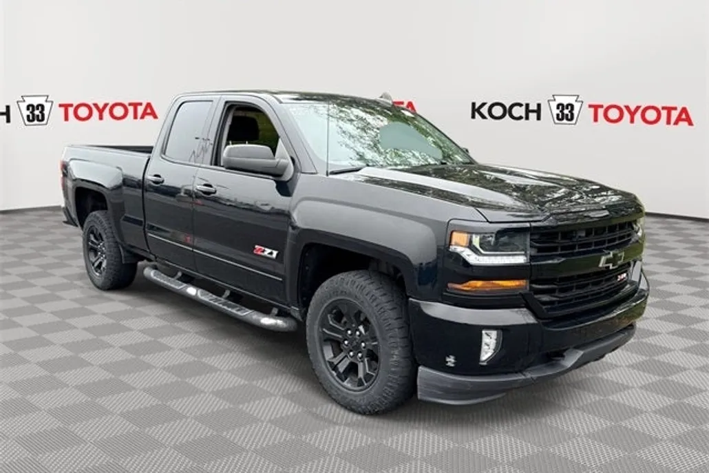 2019 Chevrolet Silverado 1500 LT photo 1