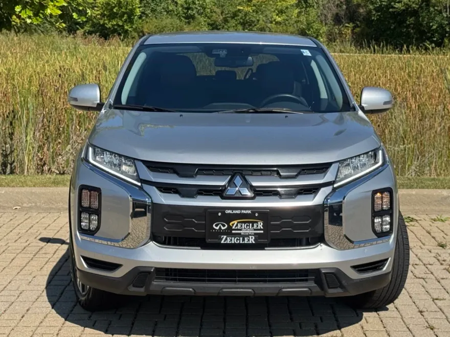 2024 Mitsubishi Outlander Sport ES LE SE photo 1