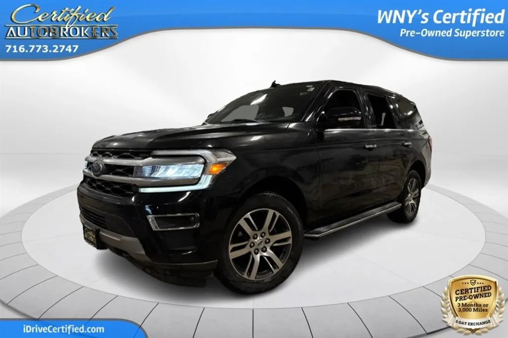 2022 Ford Expedition Limited photo 1