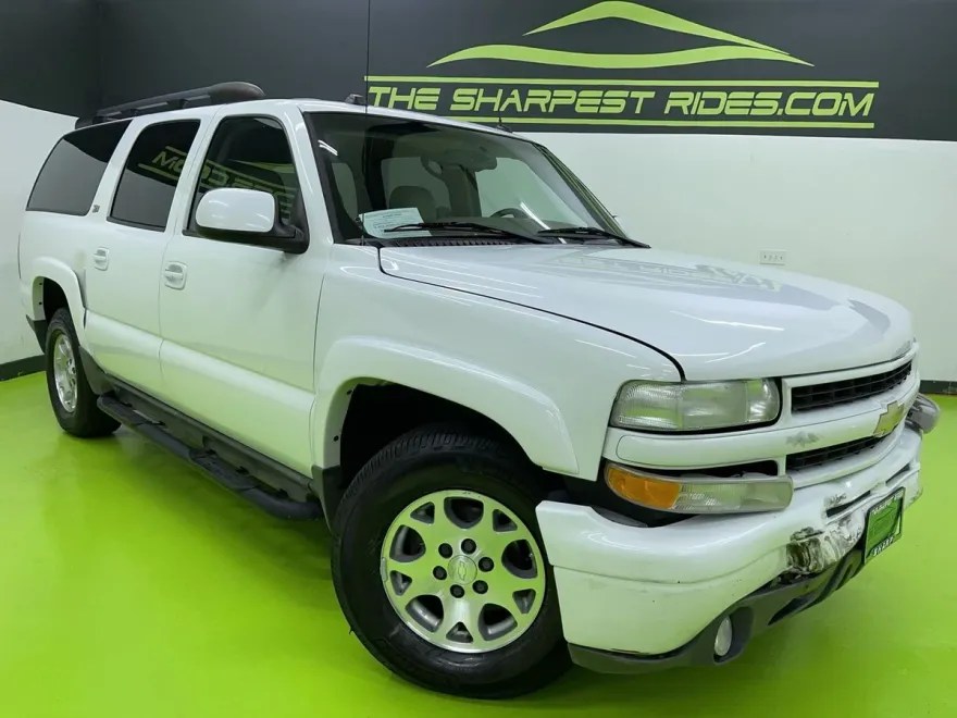 2004 Chevrolet Suburban 1500 photo 1