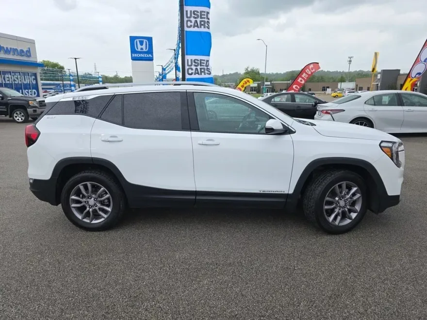 2023 Gmc Terrain SLT photo 1