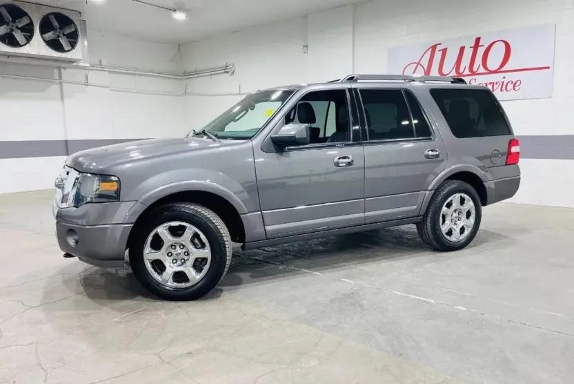 2014 Ford Expedition Limited photo 1