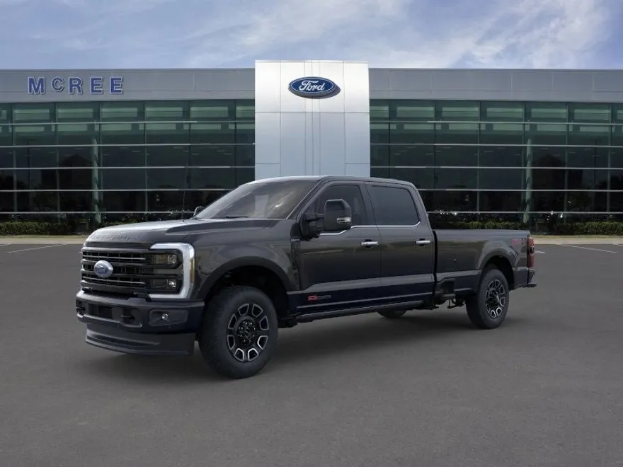 2025 Ford F-350 Platinum photo 1