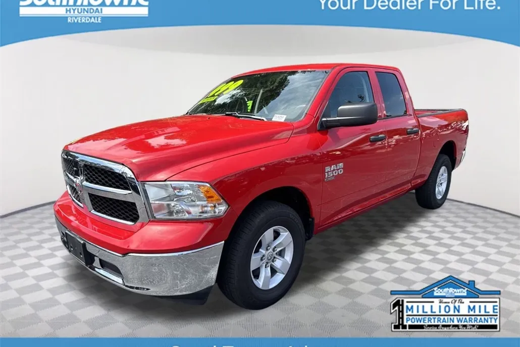 2024 Ram 1500 Classic SLT photo 1