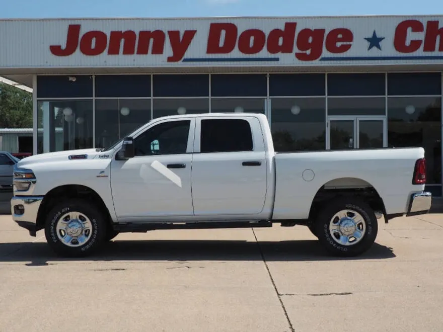 2025 Ram 2500 Tradesman photo 1
