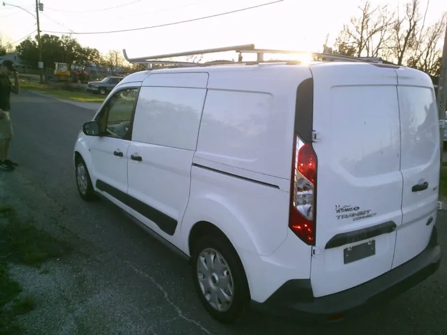 2018 Ford Transit Connect XLT photo 1