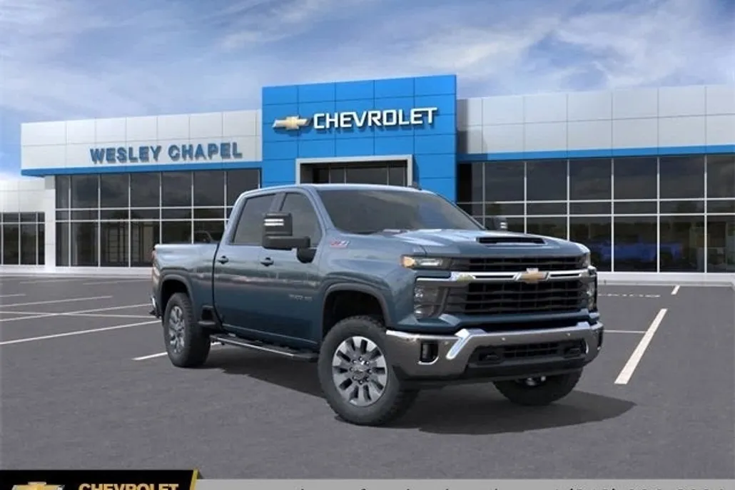 2025 Chevrolet Silverado 2500HD LT photo 1