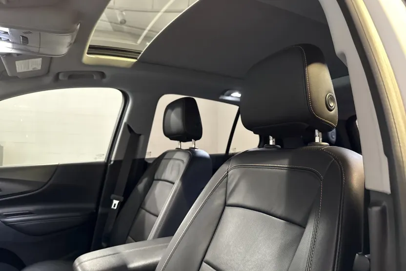 2019 Chevrolet Equinox Premier photo 1
