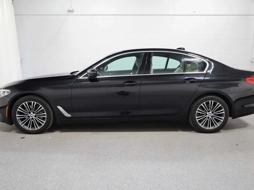 2019 Bmw 540i xDrive photo 2