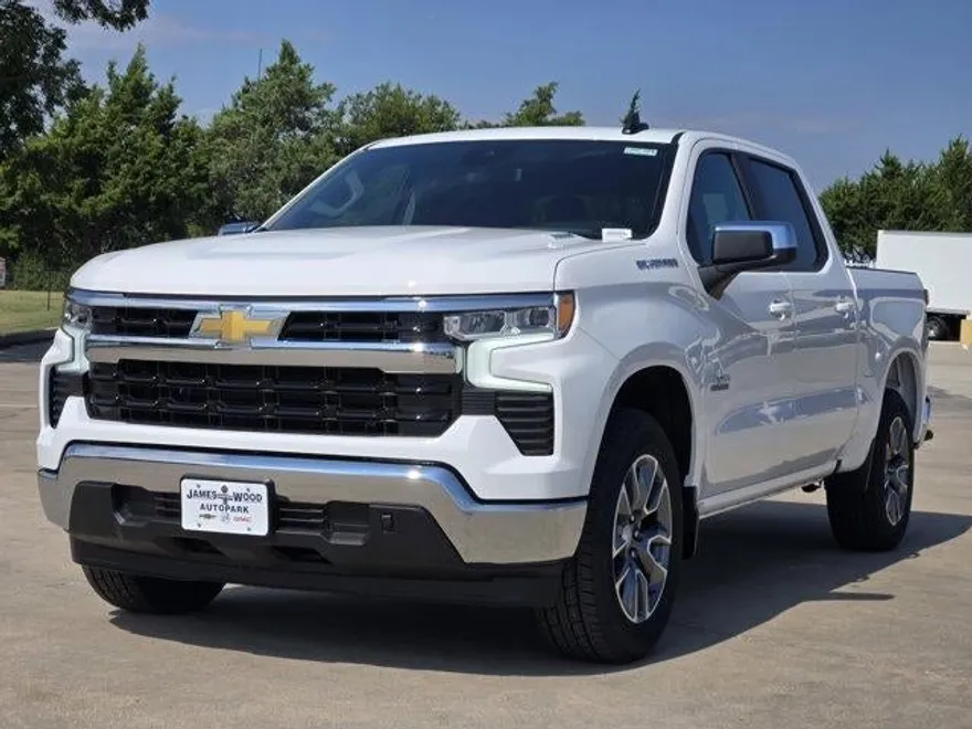 2026 Chevrolet Silverado 1500 LT photo 1